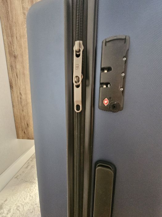 Чемодан Xiaomi Mi Trolley 90 Points 28" синий