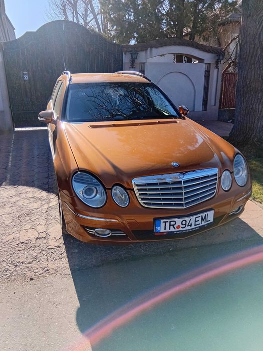 MERCEDES E-class W211