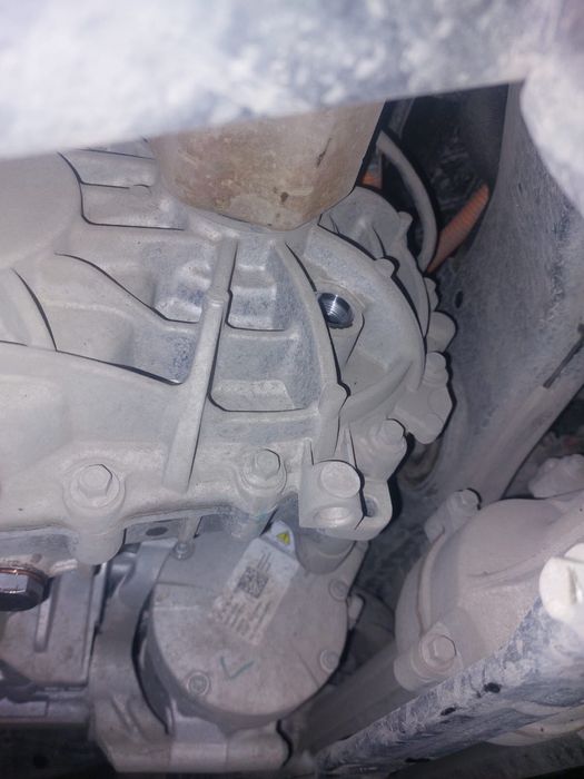 Замена масла в электро мобилях