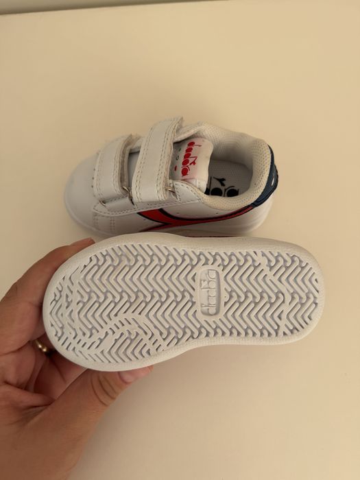 Бебешки маратонки diadora