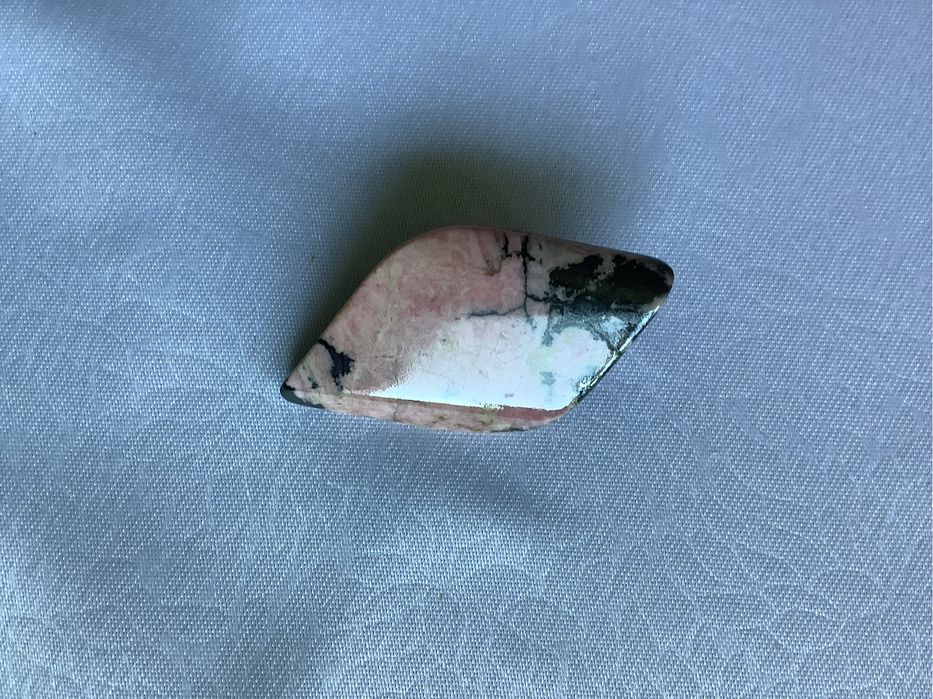 Колье, серьги, брошка «Уральские самоцветы»