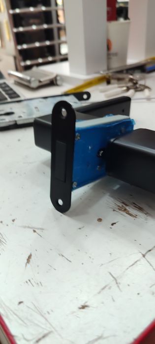 Плотник мебельщик