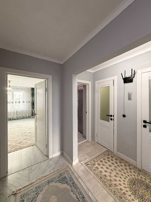 продается 2 ком квартира район Кунаева