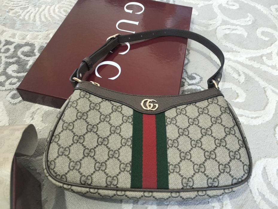 Продам сумочку GUCCI