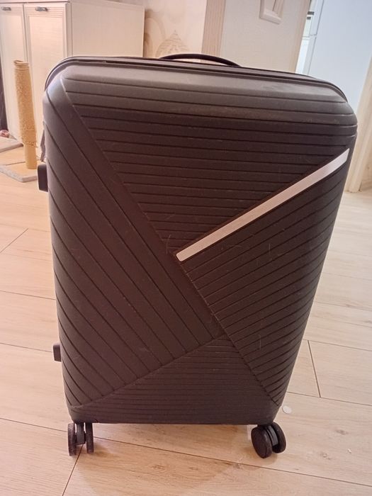 Чемодан большой графит