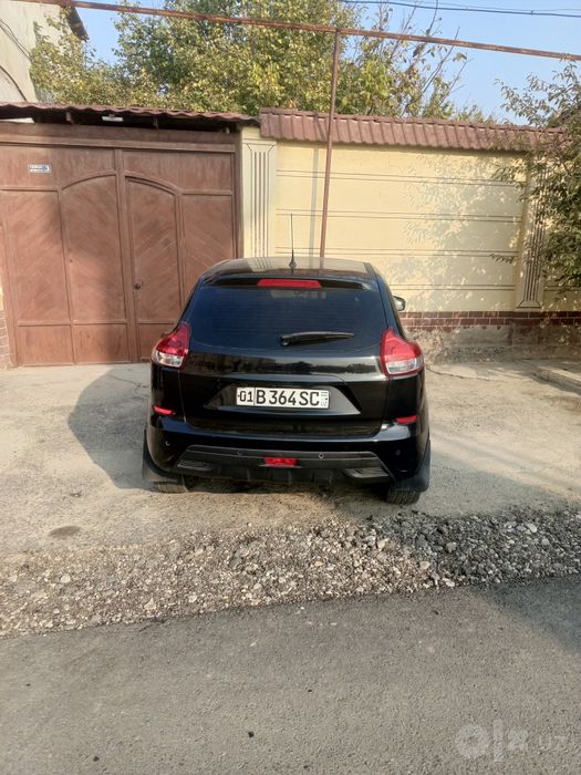 Lada Xray сотилади