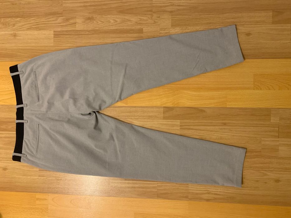 Pantaloni de Costum