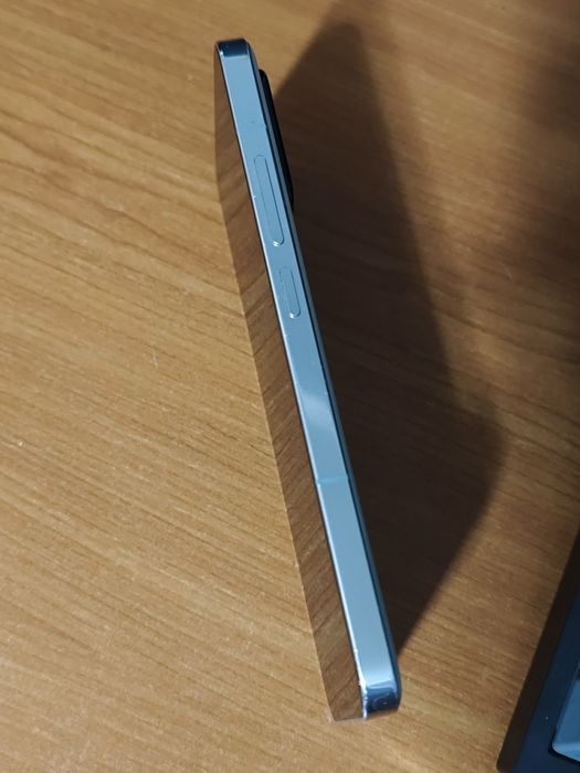 Xiaomi 13. 12/512гб