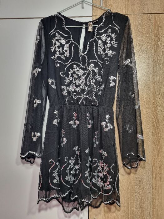 Официален дантелен гащеризон