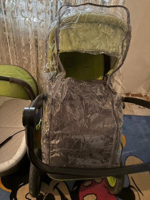 Коляска. В отличном состоянии