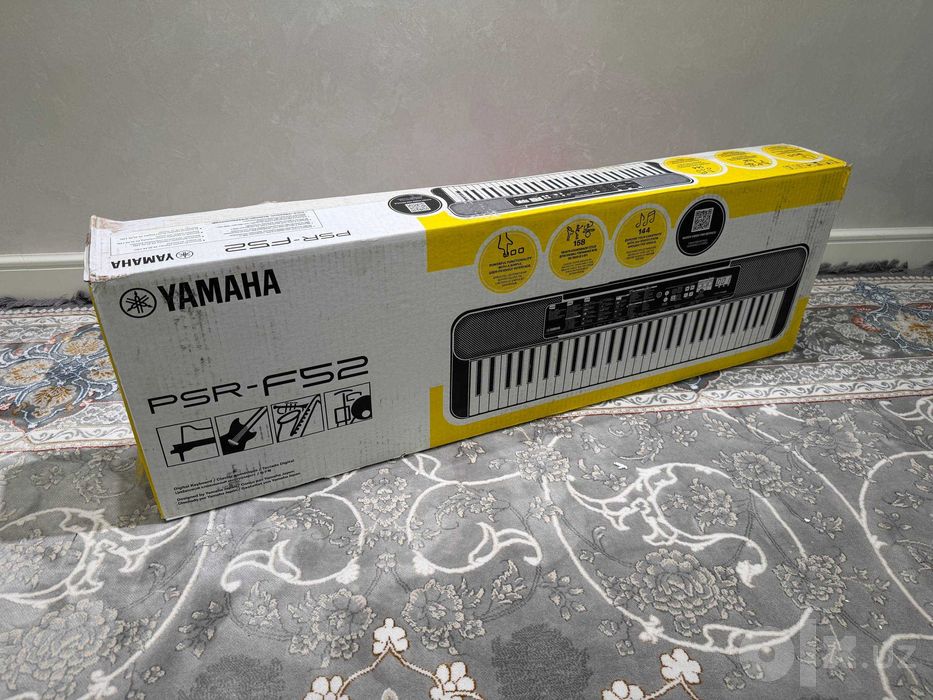 Синтезатор YAMAHA PSR F52