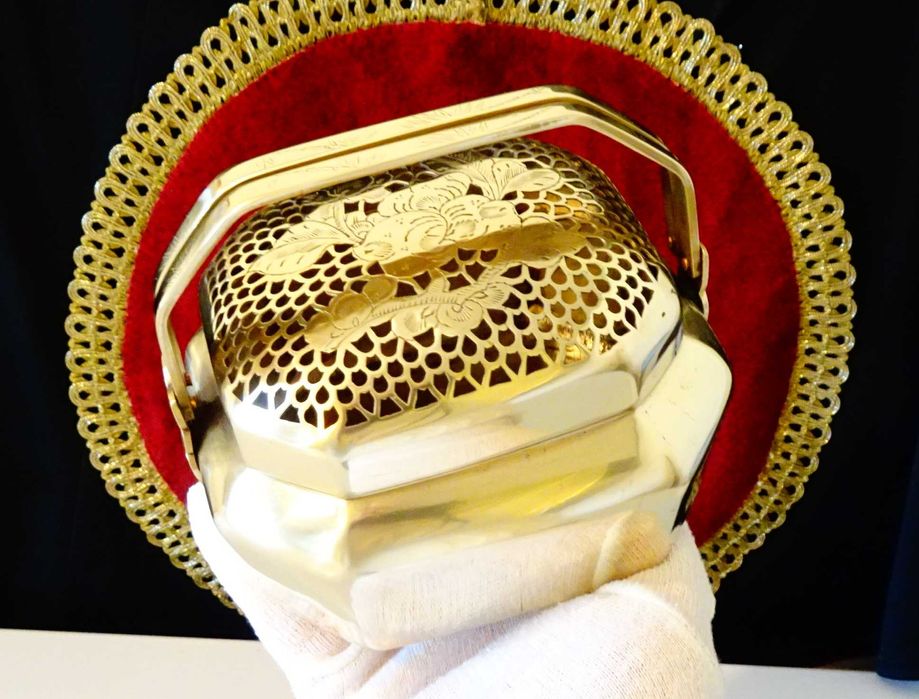 Старинно бронзово кандило,кадило,тамянник,ажур,цветя.