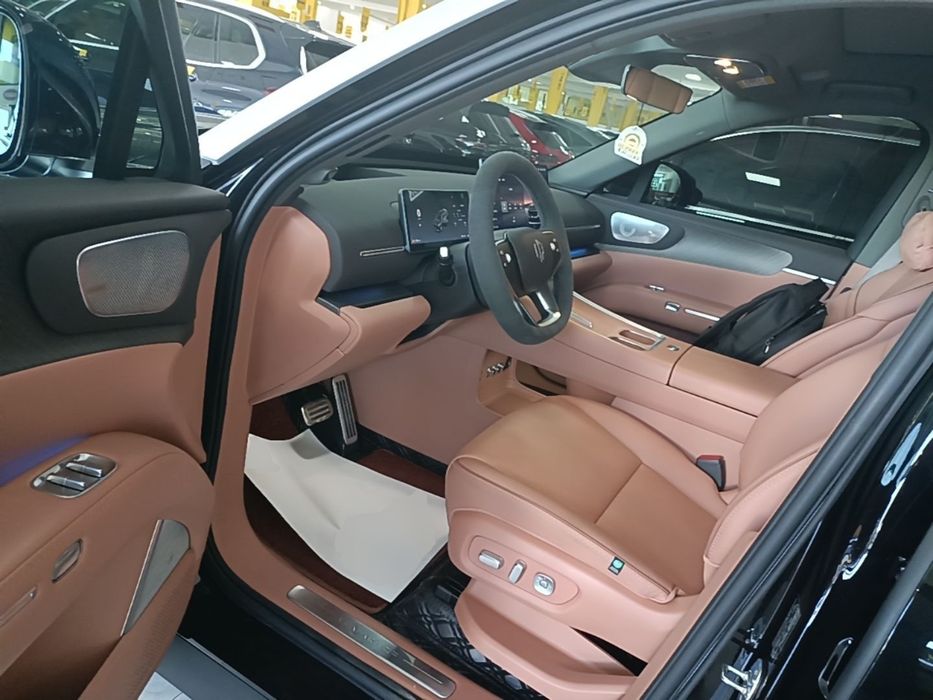Leapmotor D19, 720km электричка