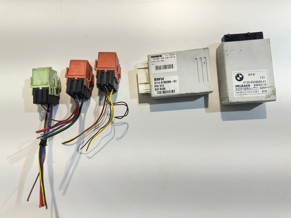 Продаваме модули и релета за BMW e60/e61. MPM WABCO
С гаранция.
Цена M