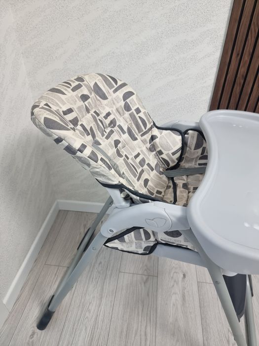 Стул для кормление