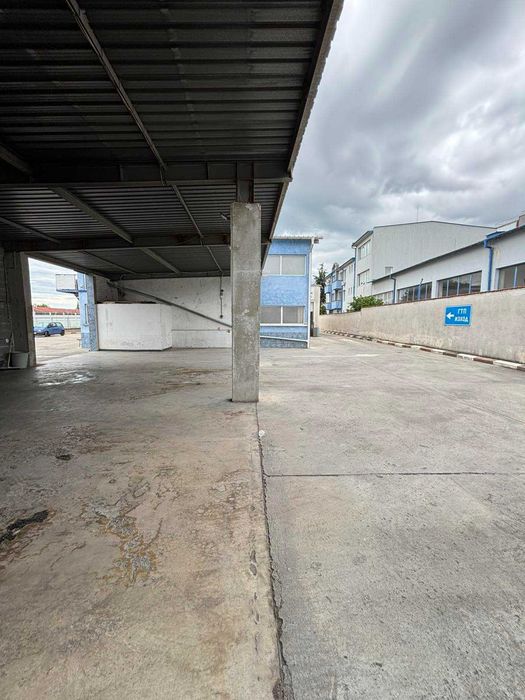 Дава се под наем Промишлена сграда в Стара Загора, Център - 600 кв.м за 1020 € - Снимка #8