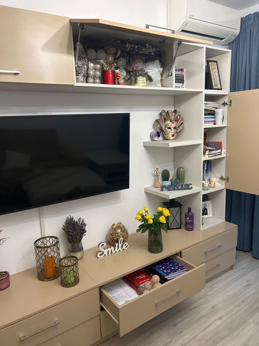 Mobilă living - Bibliotecă 320 cm