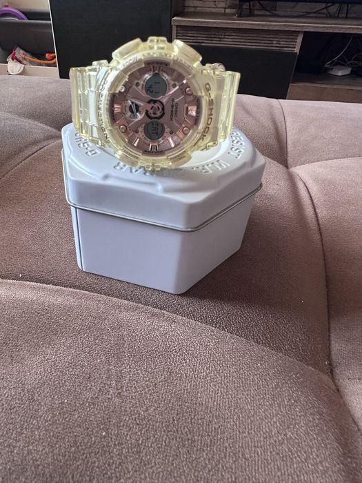 Casio G-Shock GA-110 Jelly Transparent – Оригинален
