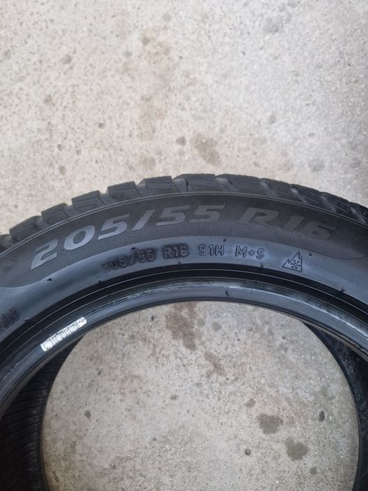 Anvelope Pirelli Runflat Iarna 205/55 r16 ( Negociabil!)