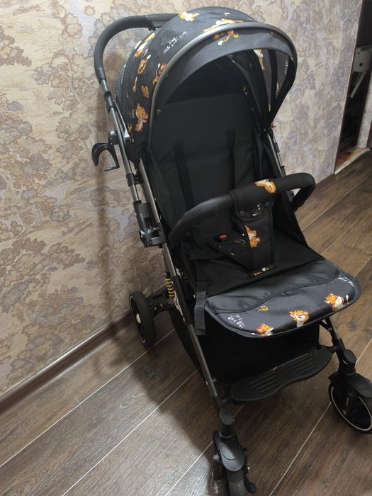 Продам детскую коляску