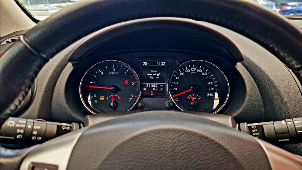 Nissan Qashqai 2.0 dCi 150 CP 4WD / 4x4  Unic Proprietar