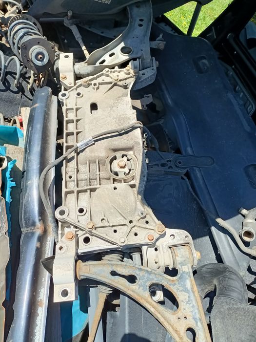 Jug motor/brațe Skoda Octavia 2, 1,6 tdi Fab 2010
