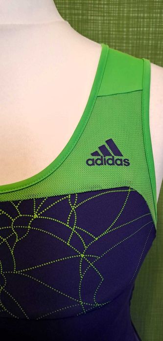 Rochie Adidas mărimea L