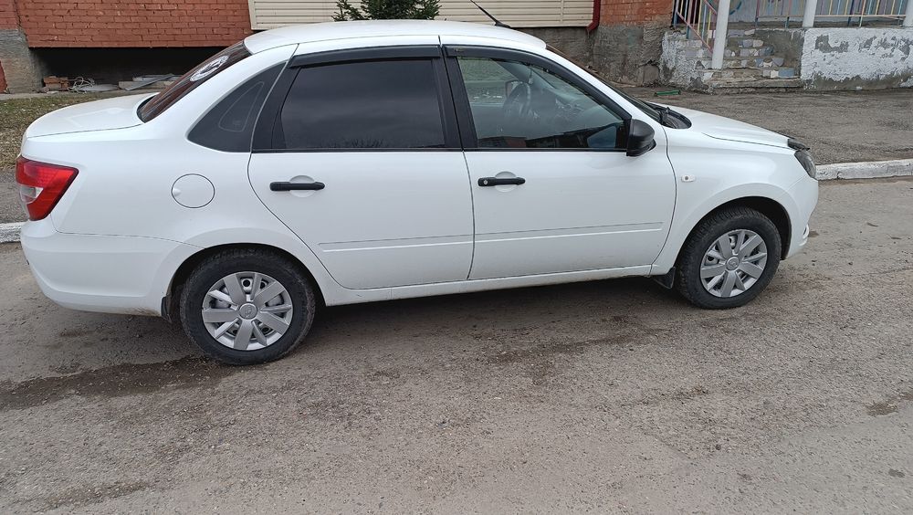 Lada granta 2190