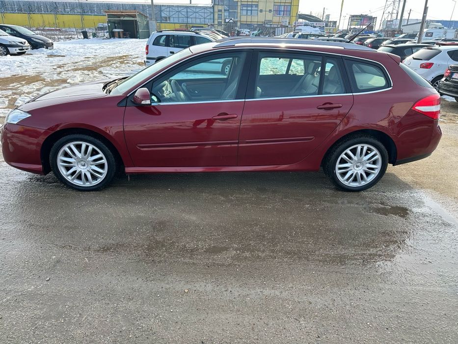 Vând Renault laguna lll 2.0 diesel an 2009