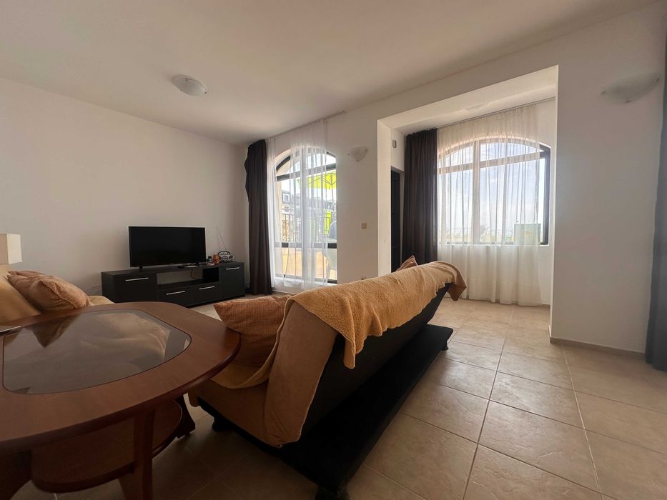 Продава се Тристаен апартамент в с. Кошарица, Област Бургас - 94 кв.м за 766 €/кв.м - Снимка #3