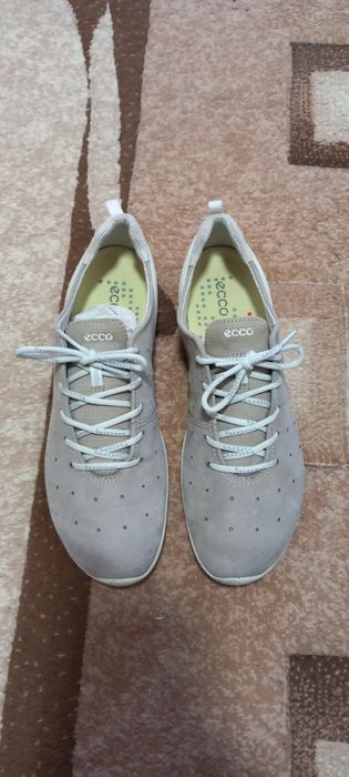 Adidasi Ecco biom