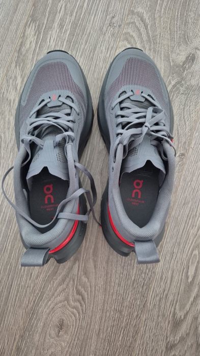 Кроссовки On оригинал 39-39,5 р.