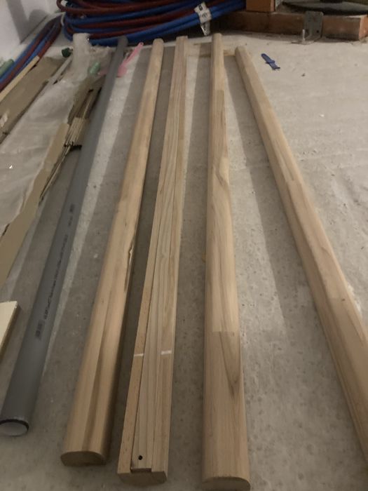 Mana curenta scara lemn fag