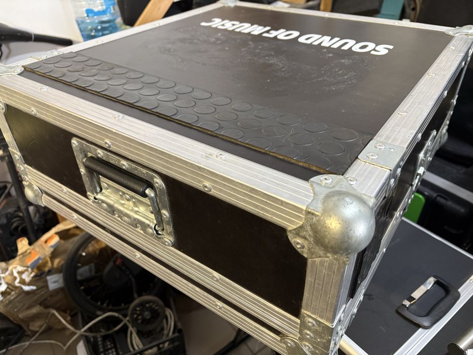 Flight case Dj / case consola Dj