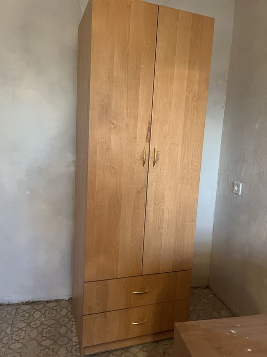 Продам шкаф в хорошем состоянии