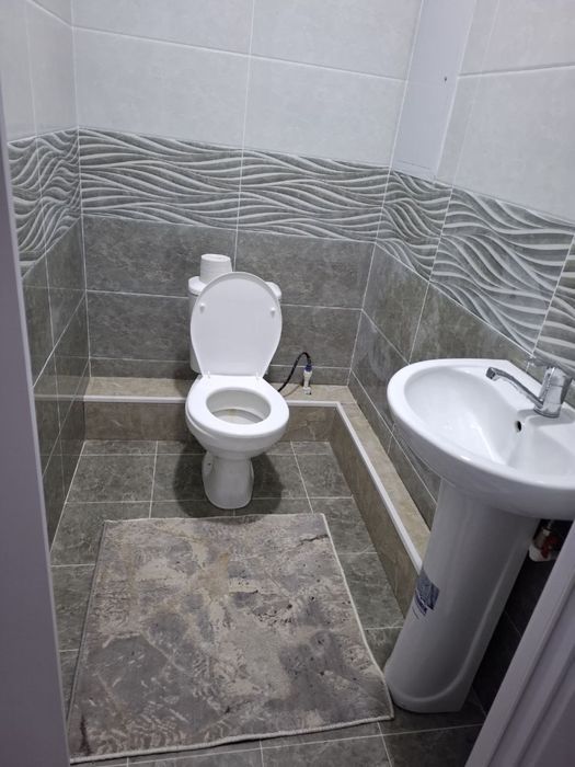 Toshkent viloyati, Nurafshon city dan 3 xonali uy ijaraga, bez makler!