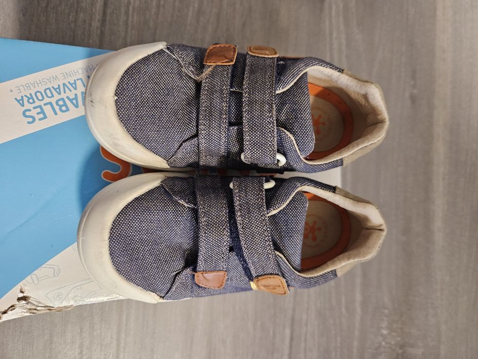 Tenisi biomecanics marime 26