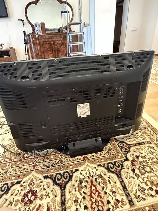Телевизор sanyo 109см
