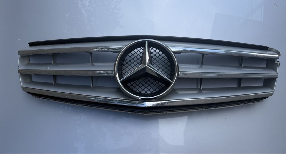Решетка(Avangard) - Mercedes C(w204)