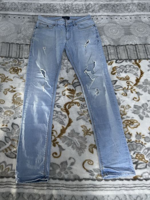 Blugi bershka.