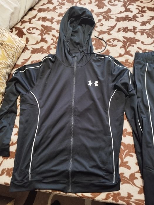 ПРОМОЦИЯ Оригинален Комплект Under Armour Анцунг