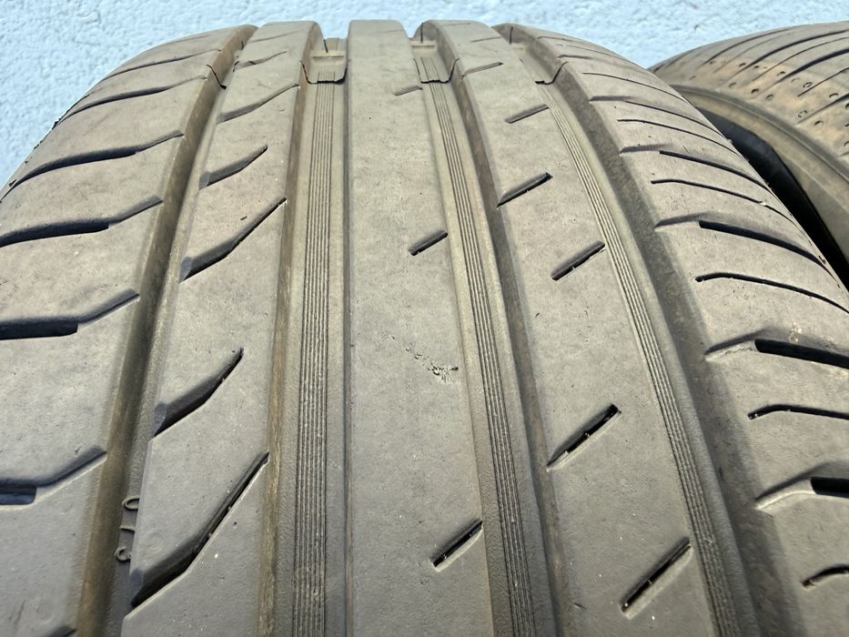 2бр 215/50/17 на 7мм с 25дот Тразано