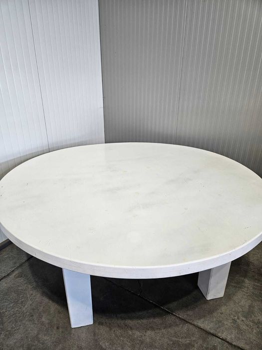 Кръгла трапезна маса - бяла от дърво