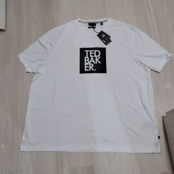 Мъжки      тениски