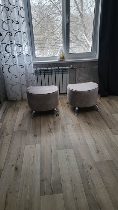 Продам новые пуфики.