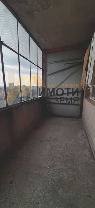 Tристаен апартамент в град Търговище