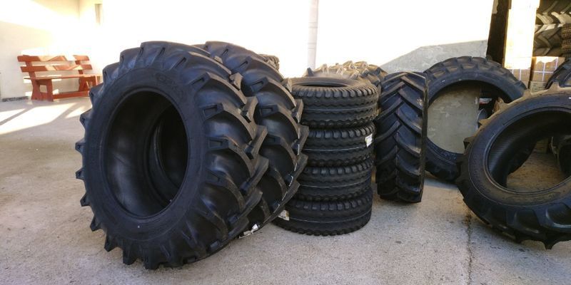 cauciuciuri noi 16.9-30 10 sau 14 pliuri cu garantie AGM6