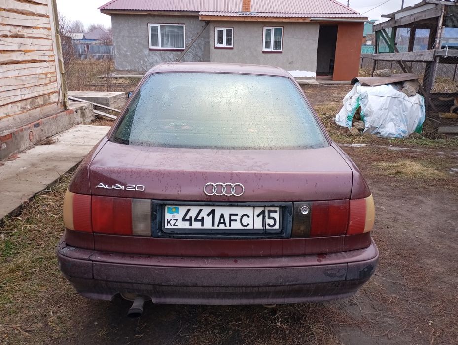 Продам Ауди б4 1994 года