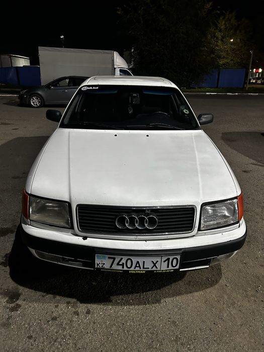 Продам ауди 100 уневерсал
