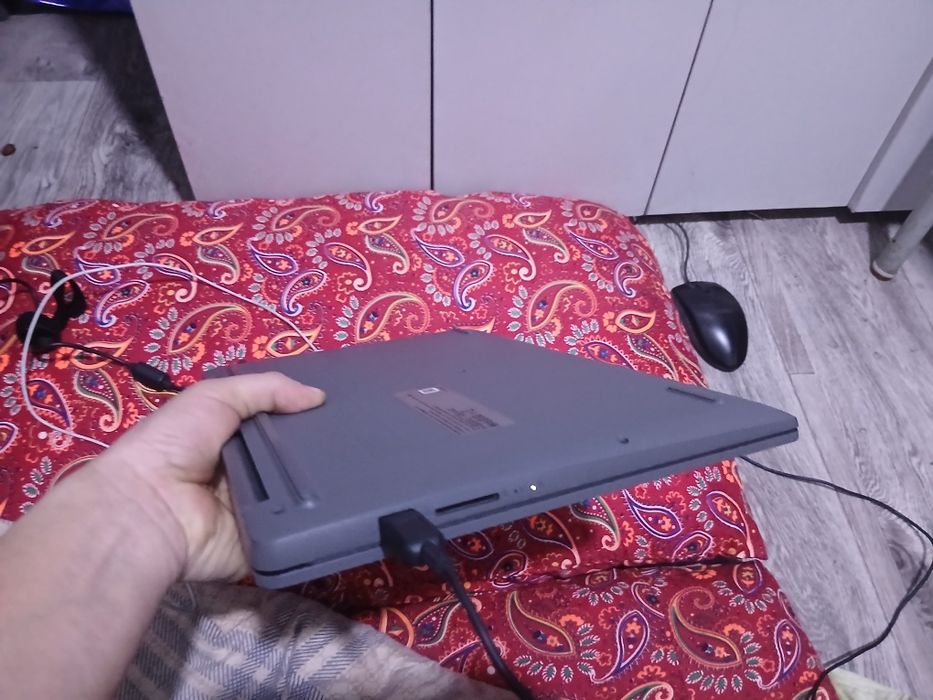 Lenovo i5 12450H ddr4 8gb 512 gb m.2